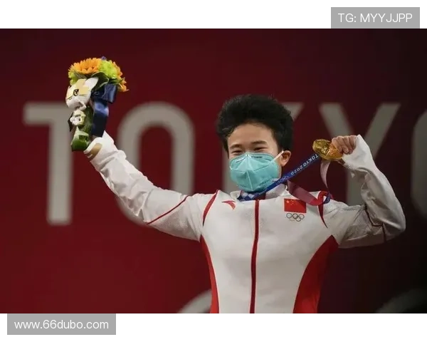 居马别克在国际赛场上的精彩比赛回顾与分析